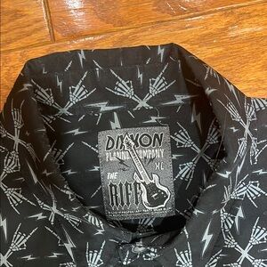 DIXXON Black and White Men's Shirt